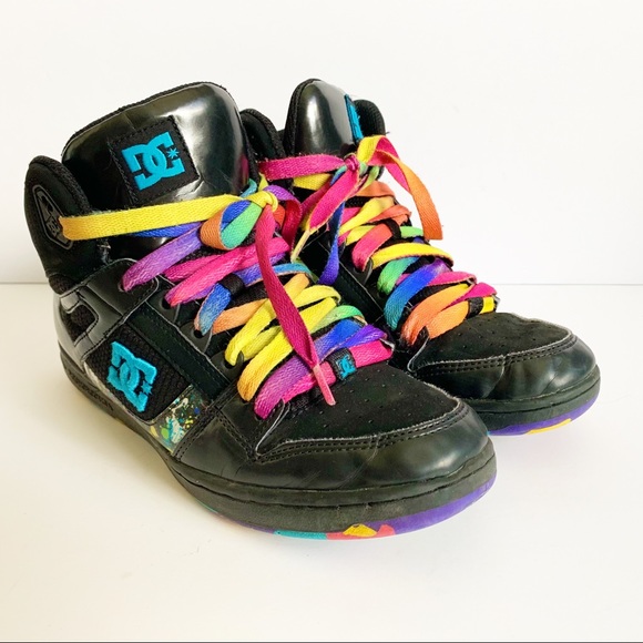 dc shoes sold near me